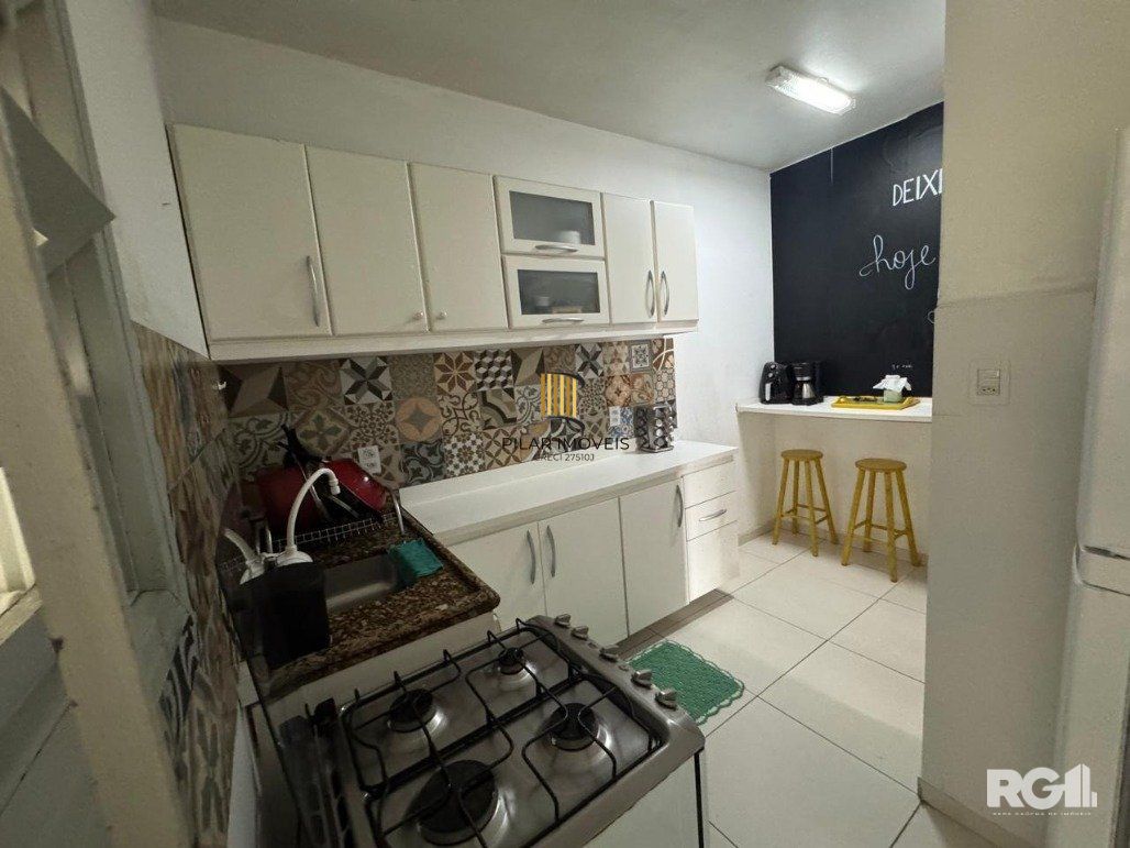 Apartamento de 2 dormitórios - Cód. RP390698