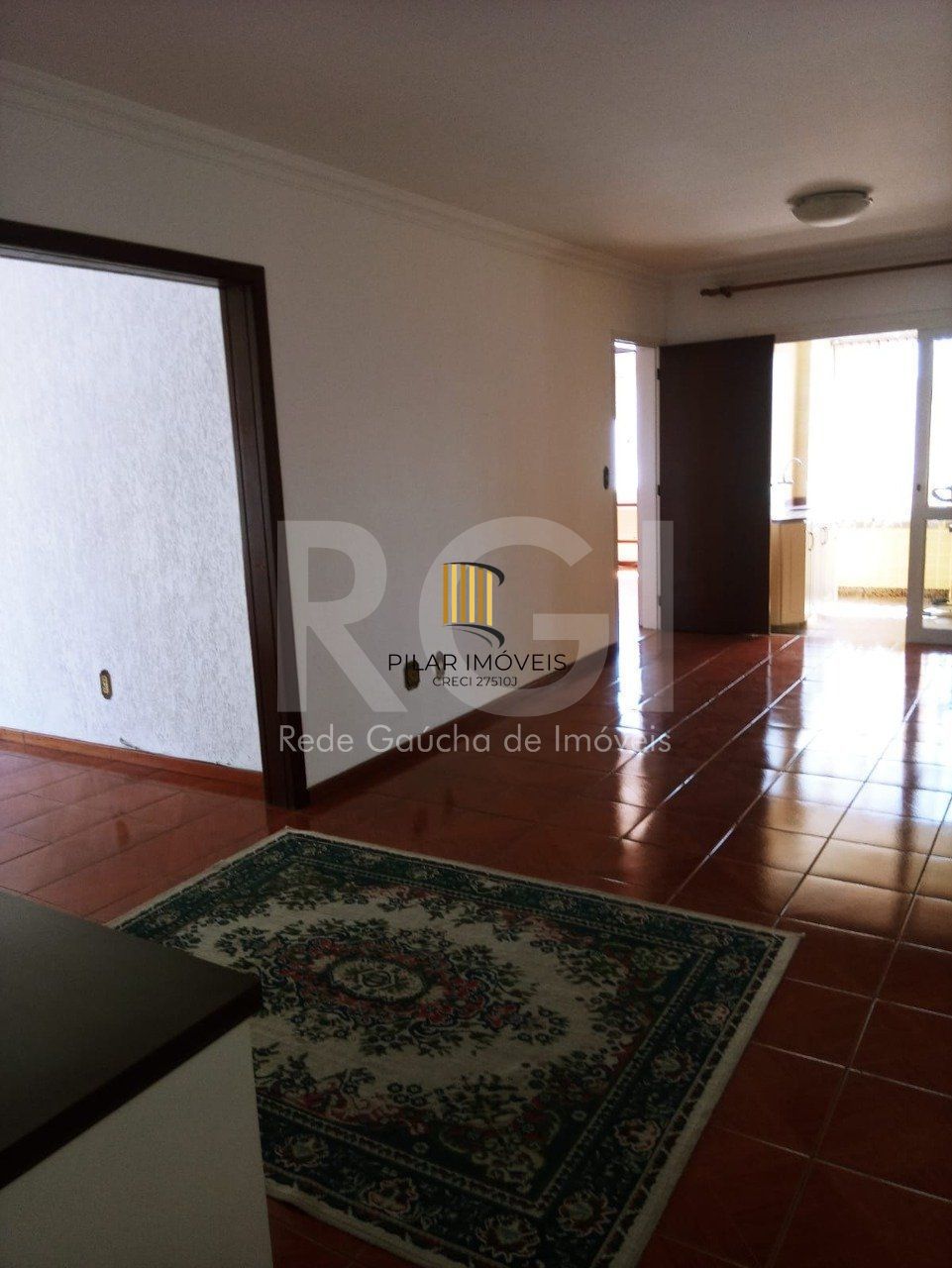 Apartamento desocupado, 2 quartos, andar alto, garagem  na Cidade Baixa.