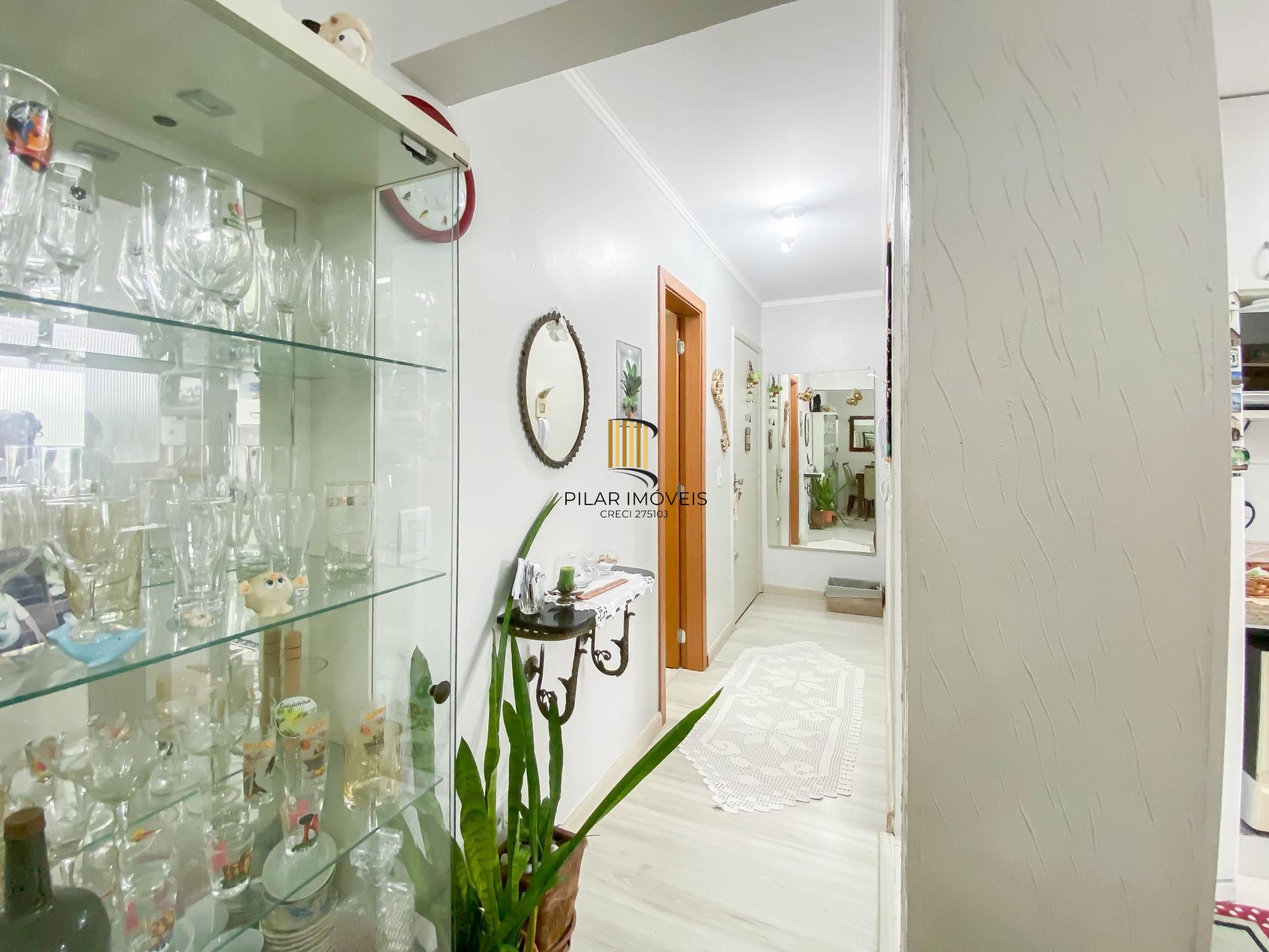 Apartamento 2 Dormitórios à Venda na Cidade Baixa – 75m², Pronto para Morar