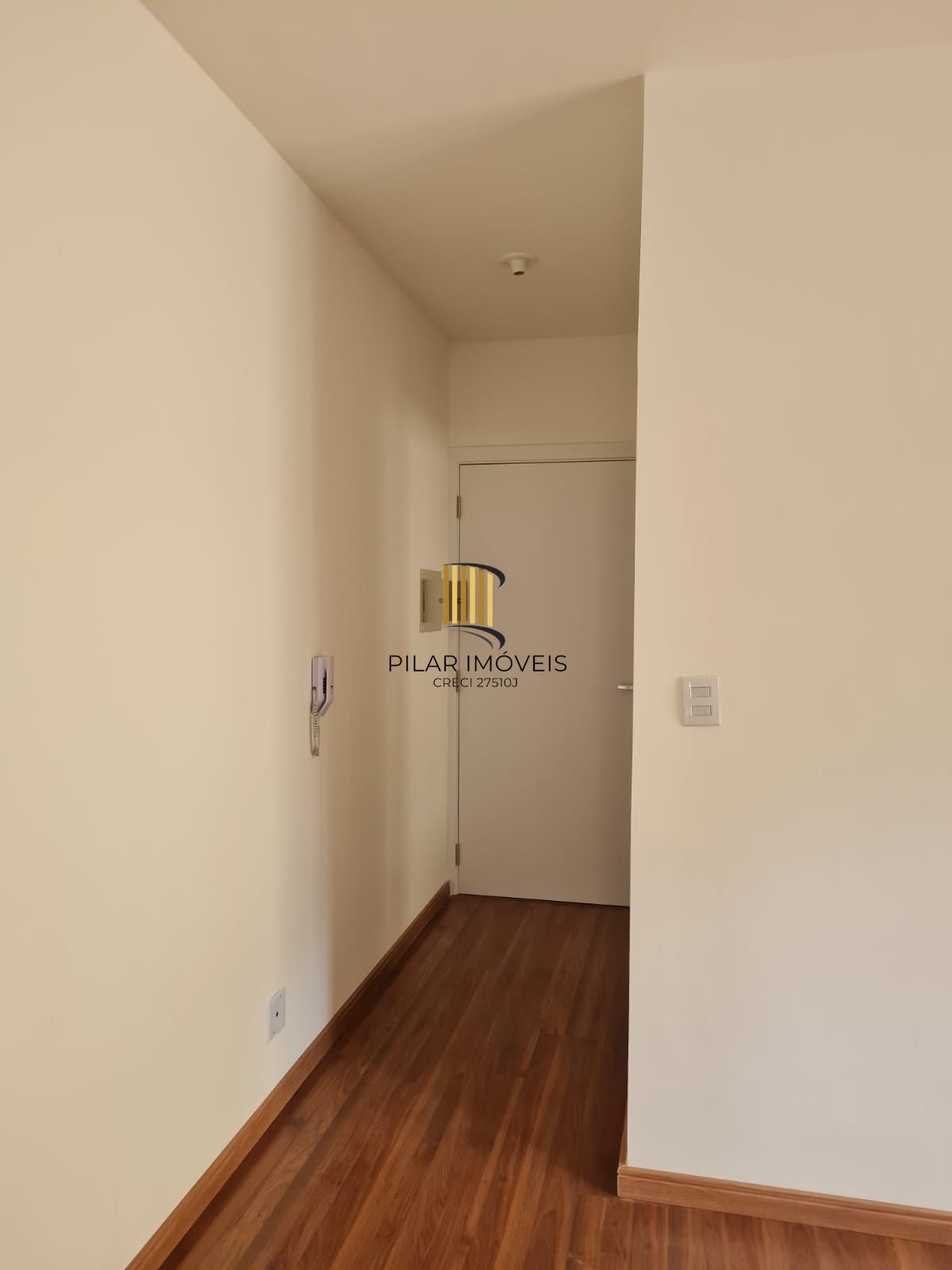 Apartamento à Venda na Anita Garibaldi – 2 Dormitórios, Vaga de Garagem e 71,71 m²