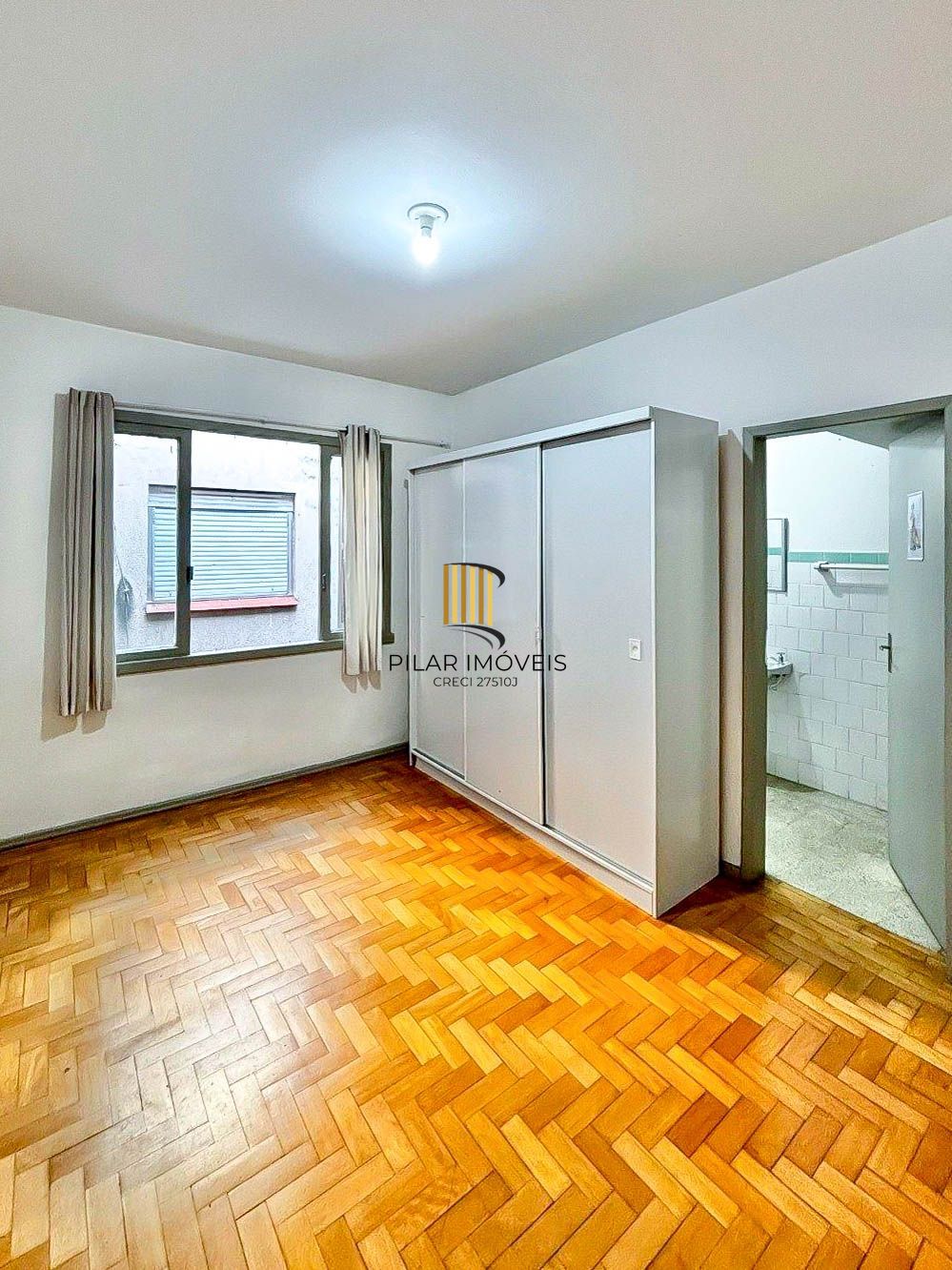APARTAMENTO 1 DORMITÓRIO À VENDA NO CENTRO HISTÓRICO DE PORTO ALEGRE – 42M²
