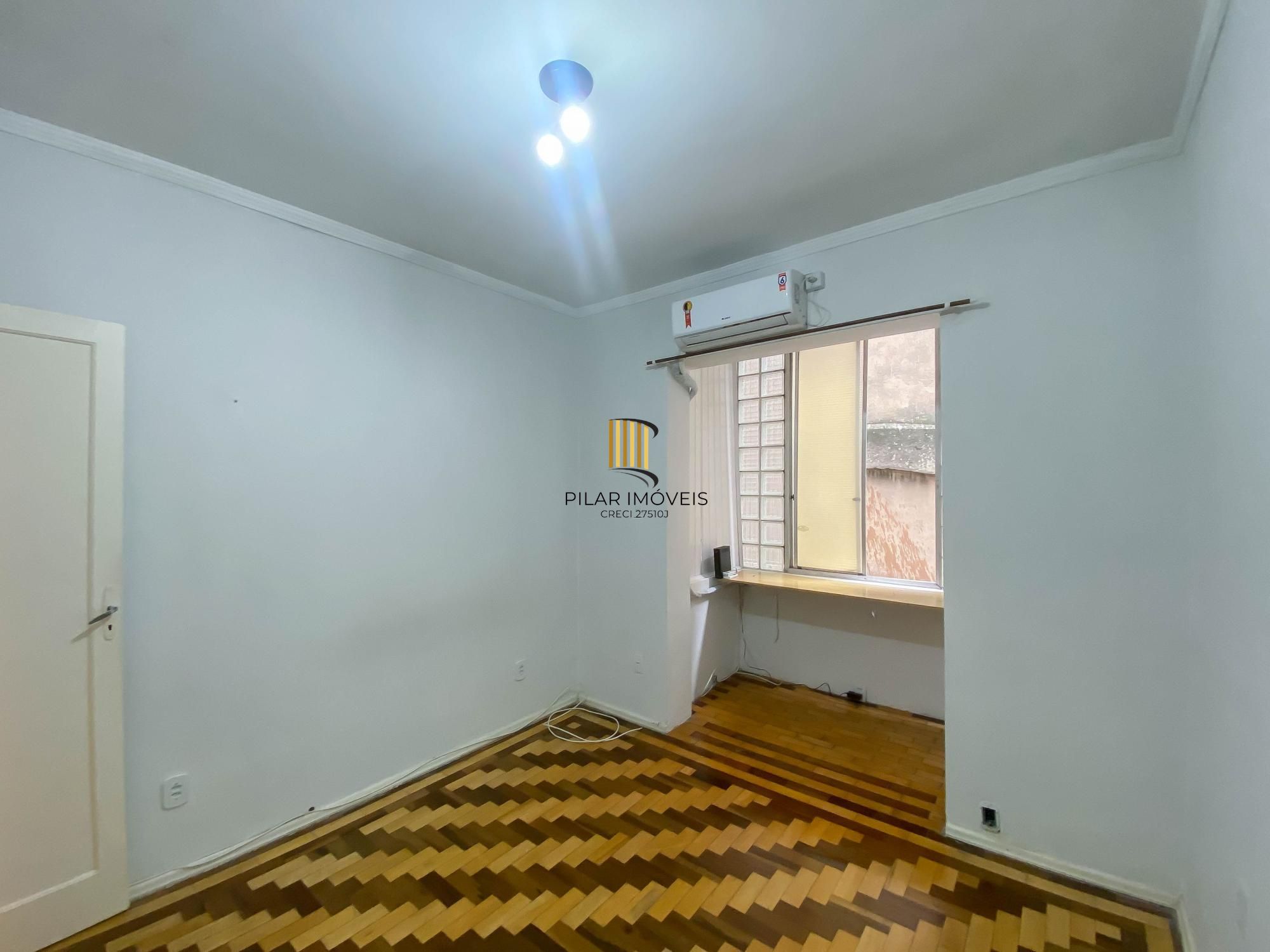 Apartamento 2 dormitórios na Duque de Caxias, Centro Histórico