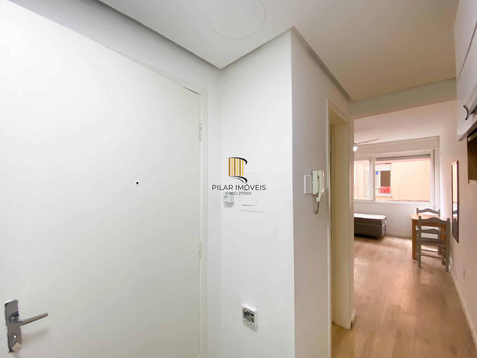 Apartamento mobiliado para venda na Rua Coronel Genuíno – Centro Histórico