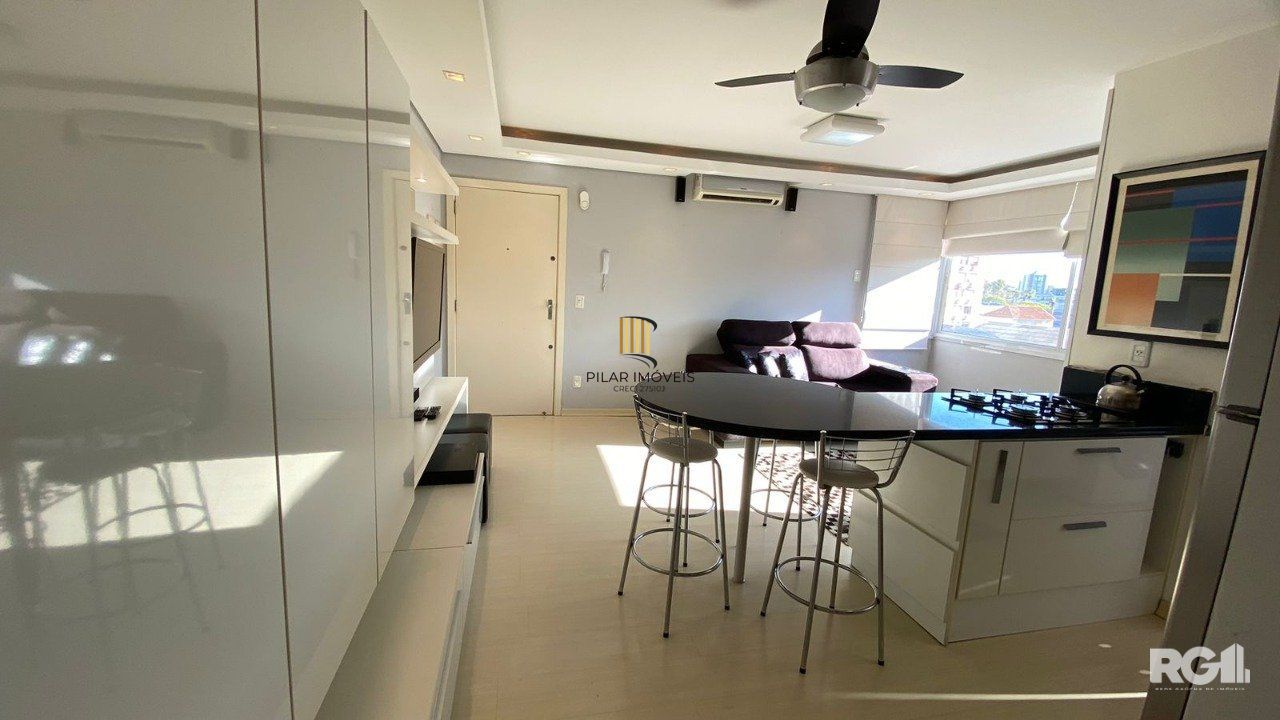 APARTAMENTO 1DORMITÓRIO MOBILIADO - COM GARAGEM, NA CIDADE BAIXA