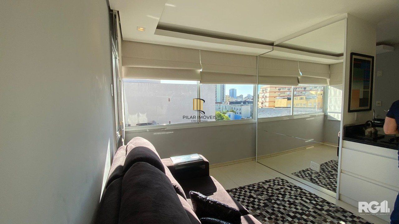 APARTAMENTO 1DORMITÓRIO MOBILIADO - COM GARAGEM, NA CIDADE BAIXA