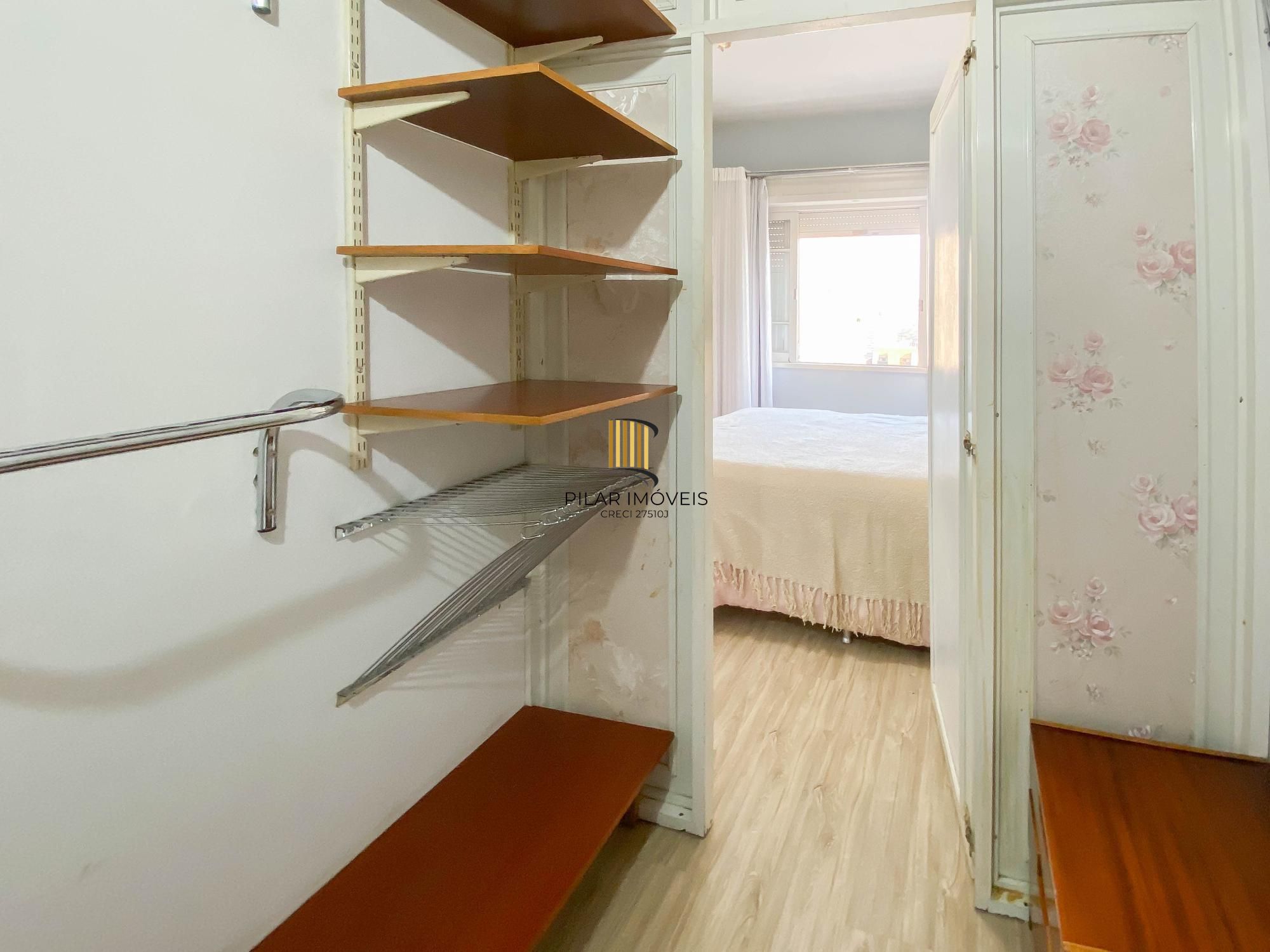 Apartamento mobiliado 2 dormitórios com closet e 2 vagas – Duque de Caxias