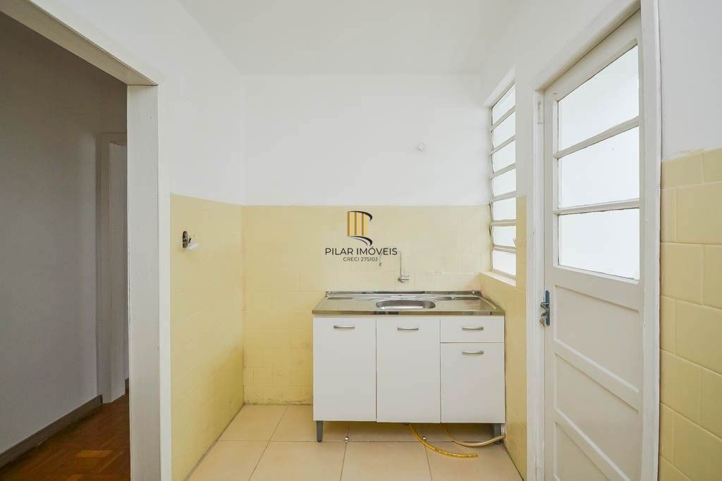 APARTAMENTO 2 DORMITÓRIOS - BAIRRO AZENHA