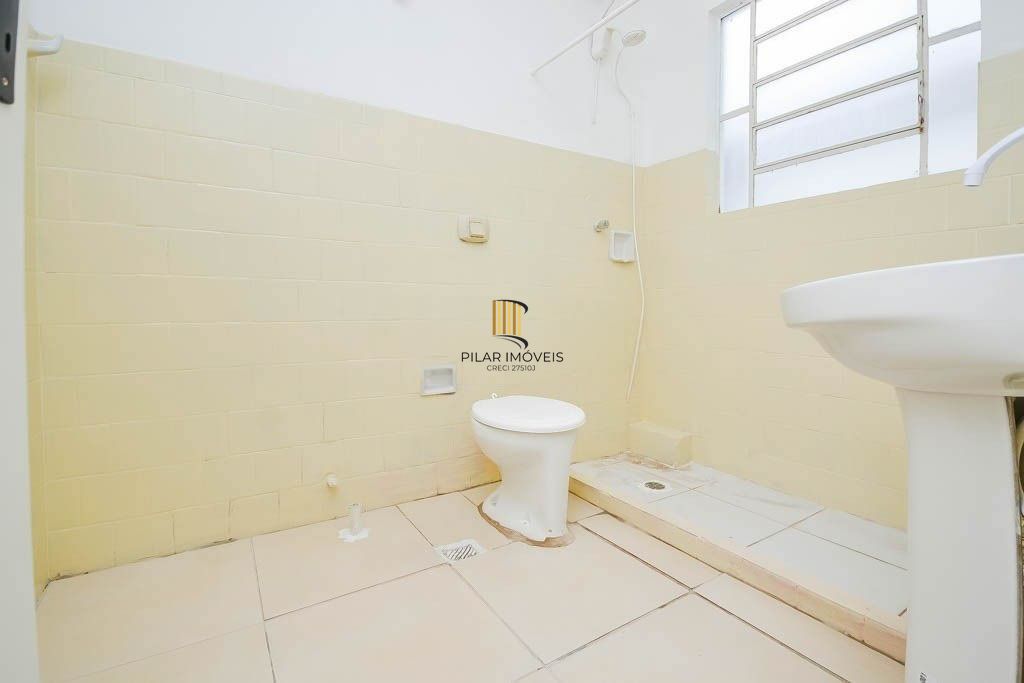 APARTAMENTO 2 DORMITÓRIOS - BAIRRO AZENHA