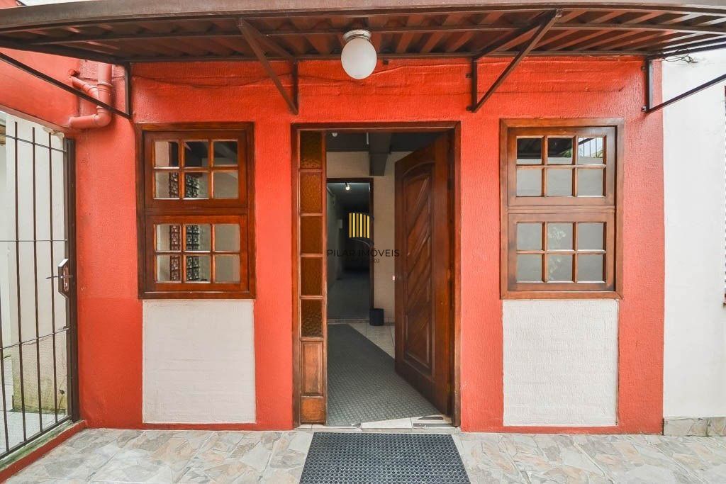 APARTAMENTO 2 DORMITÓRIOS - BAIRRO AZENHA