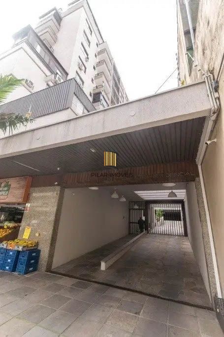 Cobertura 2 dormitórios Centro Histórico.