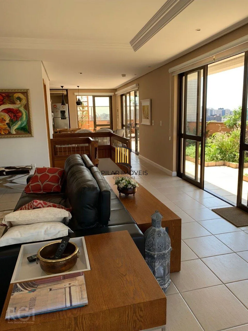 Cobertura para Venda - 310m², 3 dormitórios, sendo 1 suites, 4 vagas - Rio Branc