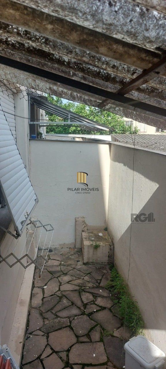 Apartamento 1 dormitórios à venda Floresta Porto Alegre/RS