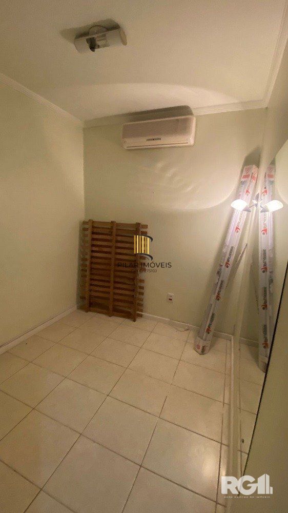 Loja no Bom Fim com garagem- Cód. RP389767