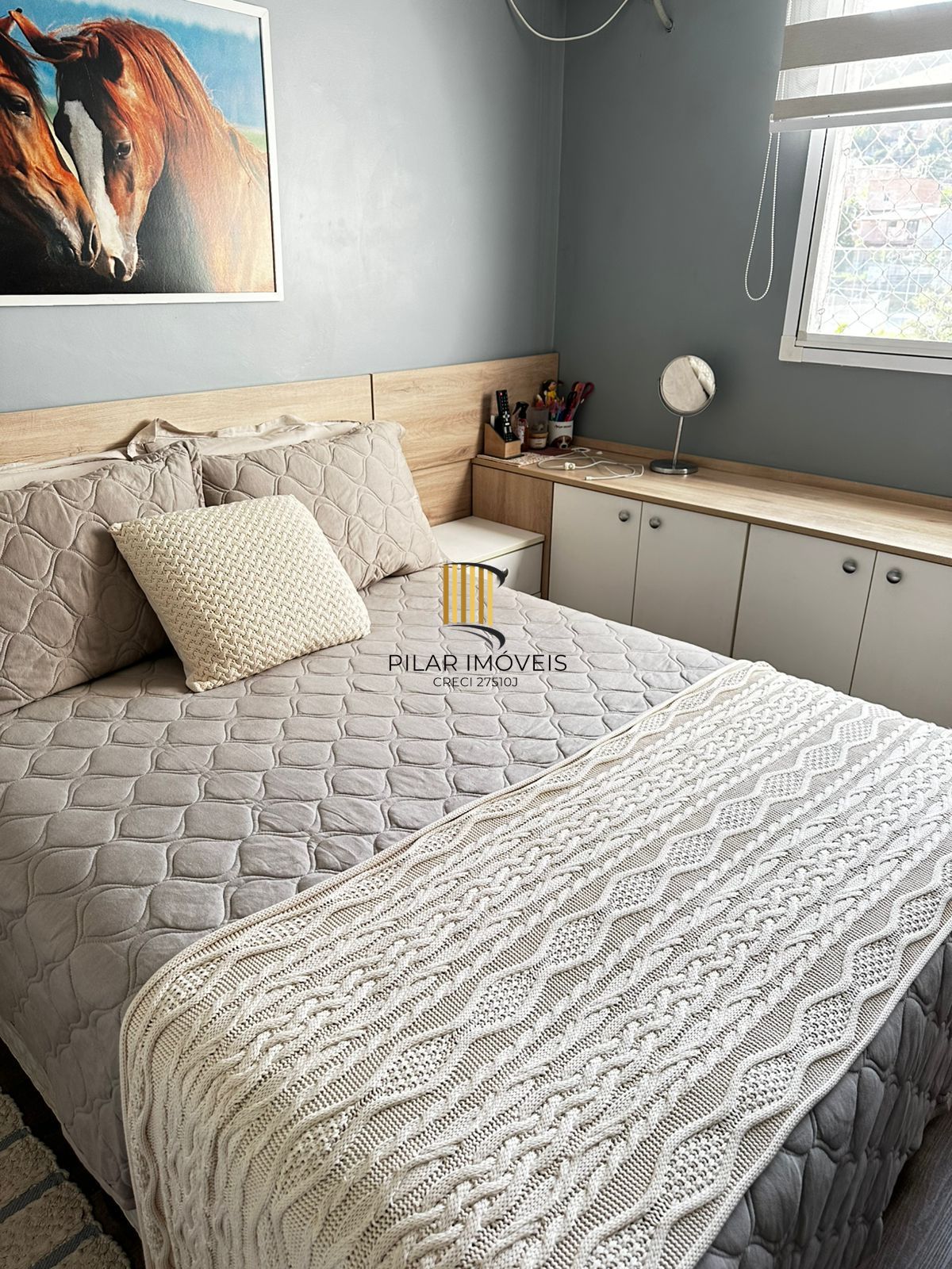 Apartamento-02Dormitorios-Morro Santana.