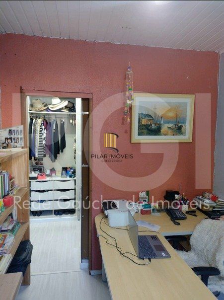 Casa à venda com 3 quartos e garagem 2 carros!