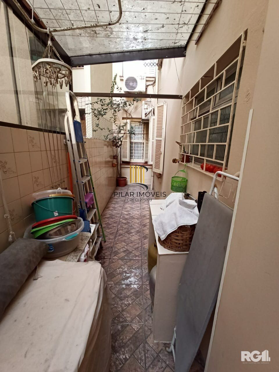 Apartamento à venda no Ed. Jaguari, localizado na Rua Jose do Patrocinio, no bairro Cidade Baixa em Porto Alegre