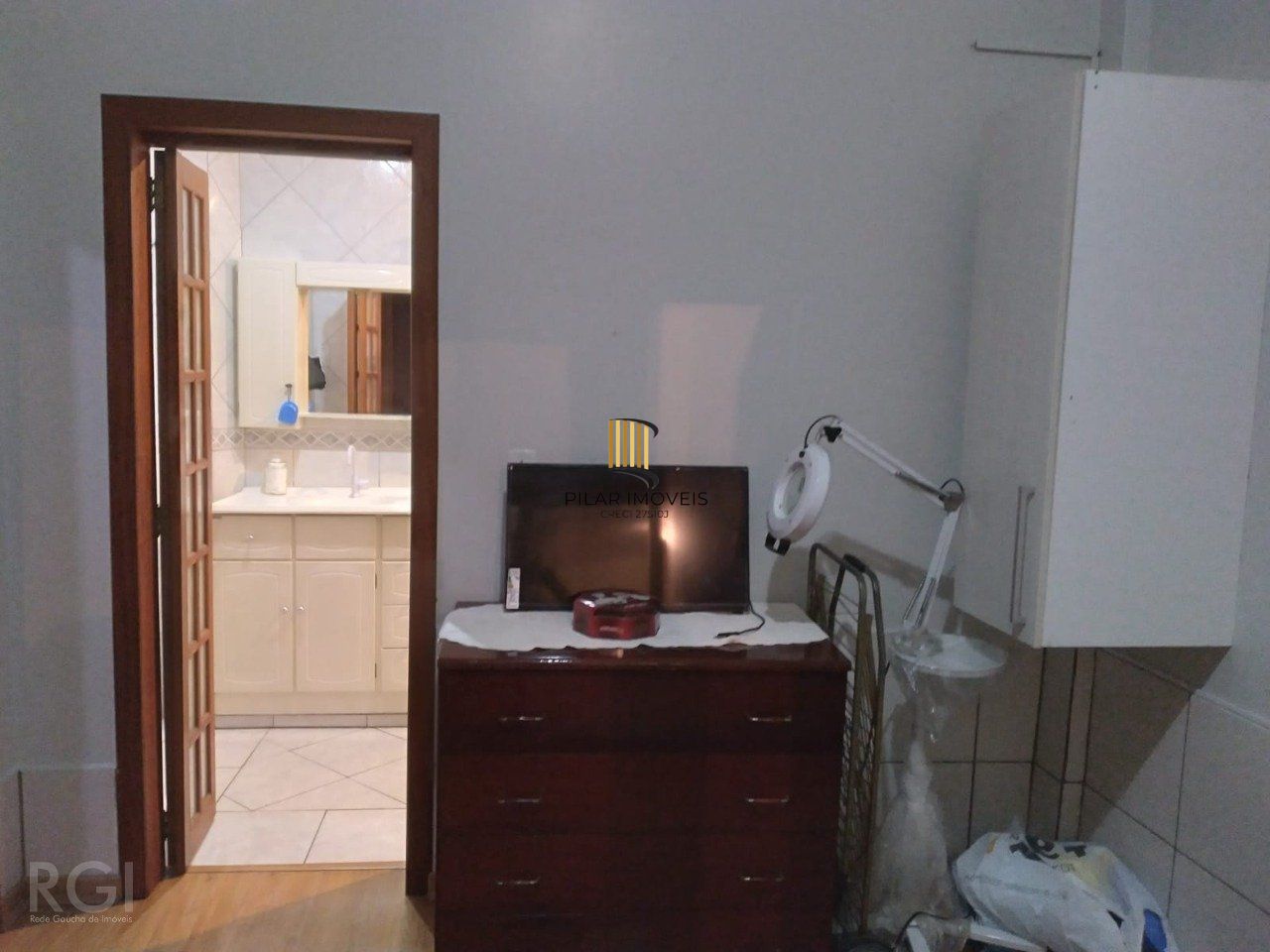 Apartamento para Venda - 65m², 2 dormitórios, sendo 2 suites, Centro Histórico