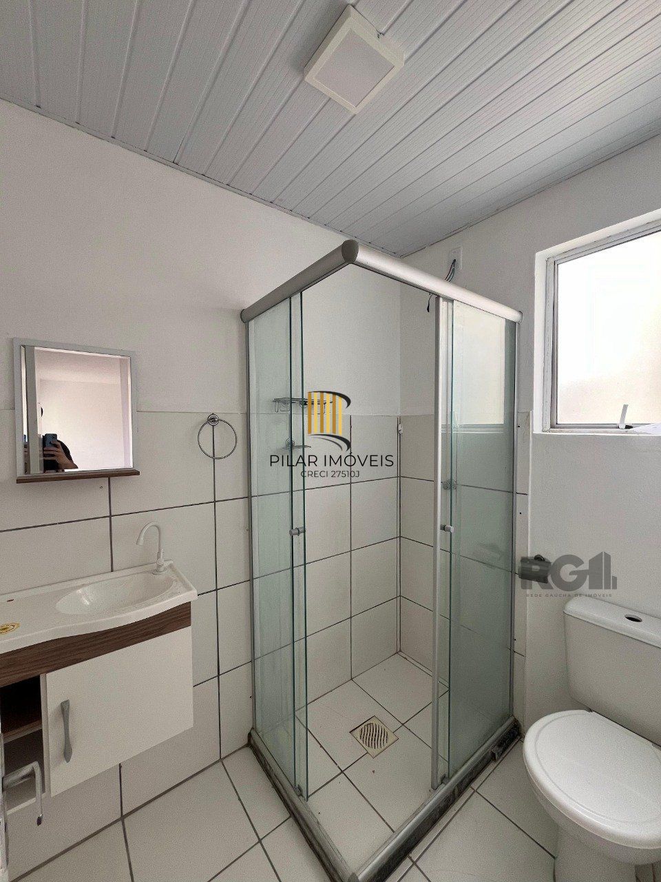 Apartamento 2 dormitórios de frente com garagem, bairro Restinga- porto Alegre