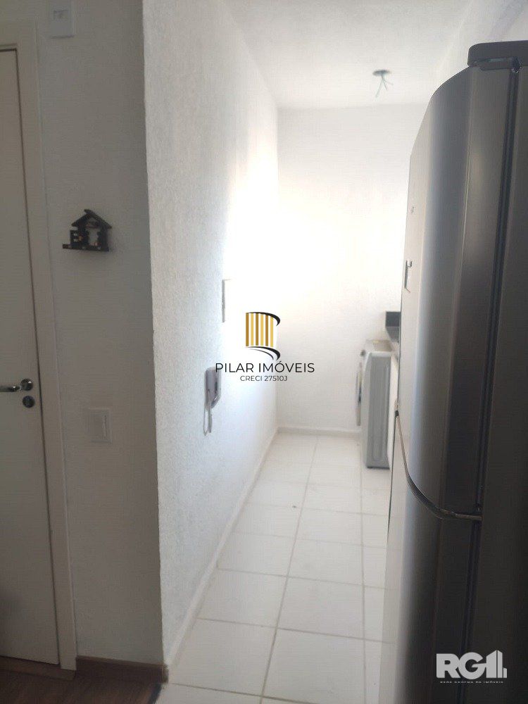 EXCELENTE APARTAMENTO A VENDA, AMPLO COM VAGA DE GARAGEM
