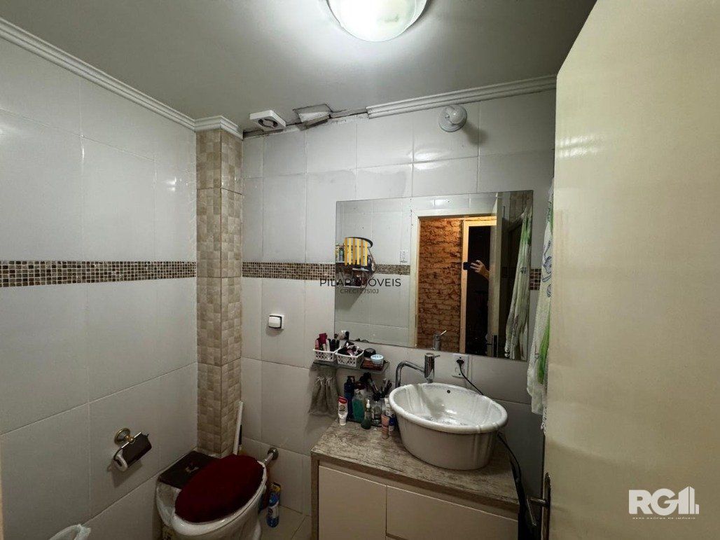 Apartamento de 03 dormitórios à venda na Cidade Baixa - Porto Alegre - Cód. RP389846