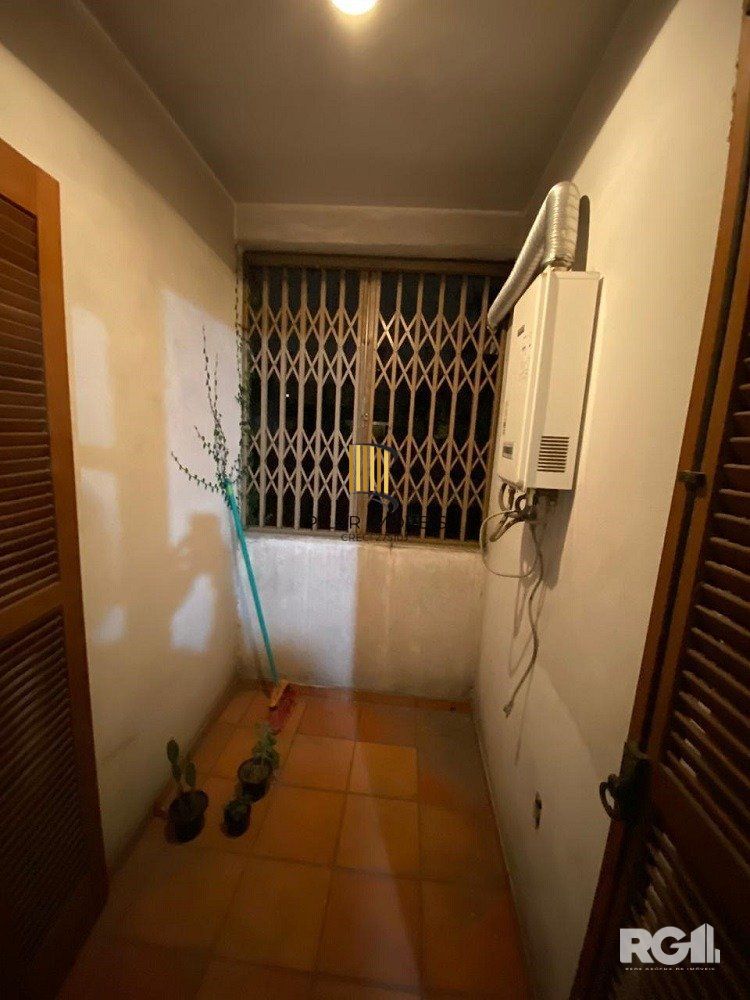 Casa à venda em Cidade Baixa - SOMENTE À VISTA
