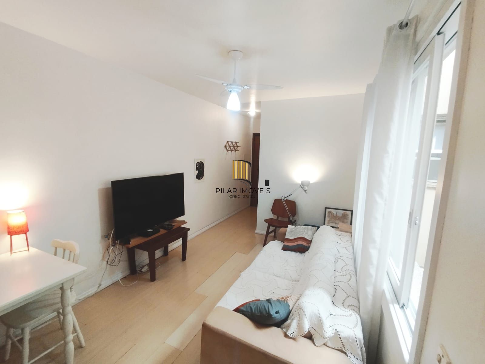 🏡 Apartamento amplo de 2 dormitórios na Luiz Afonso — conforto e praticidade no coração da Cidade Baixa!