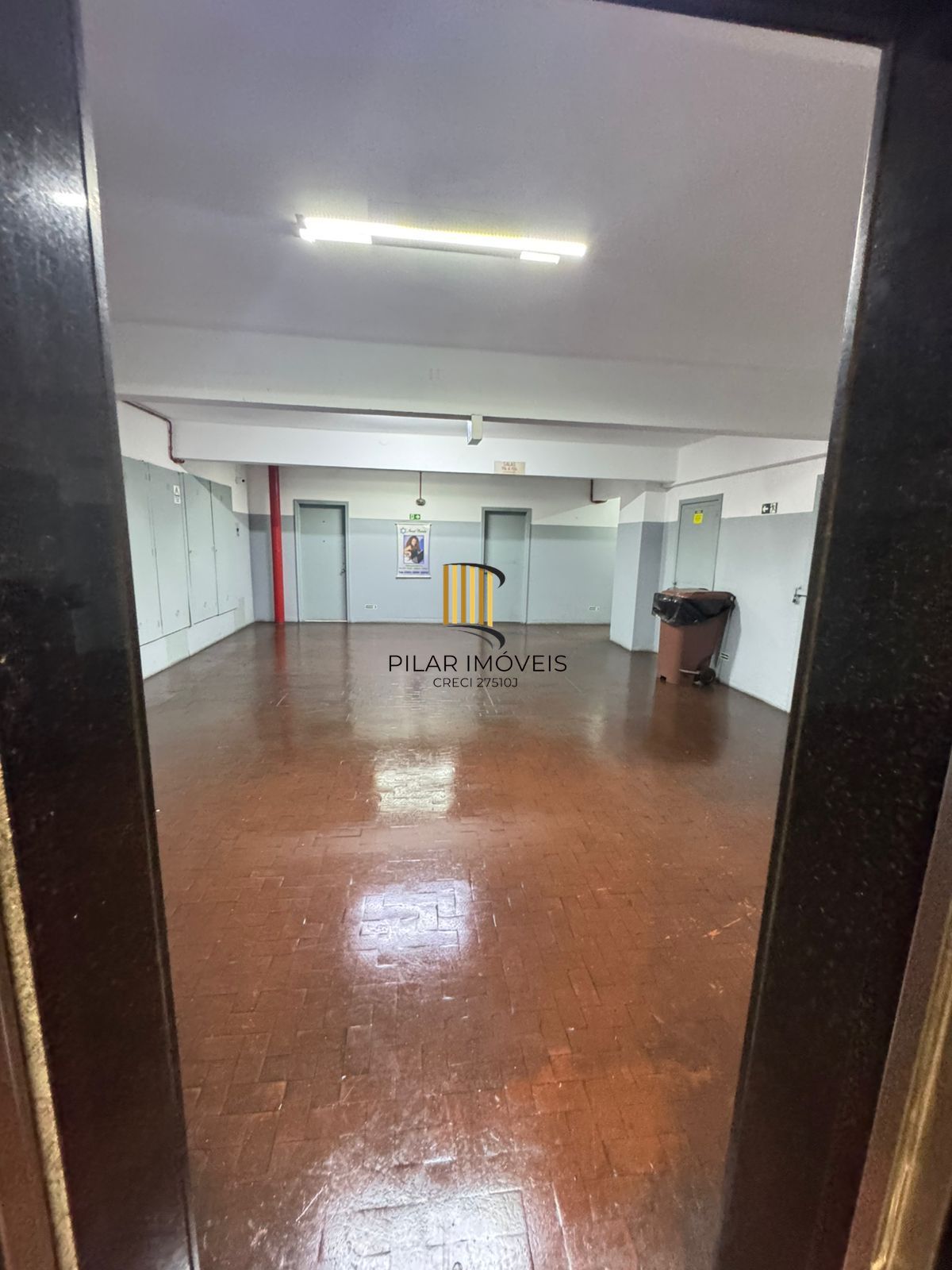 Consultório Vista para o Guaíba, 2 Ambientes e Banheiro - Galeria do Rosário