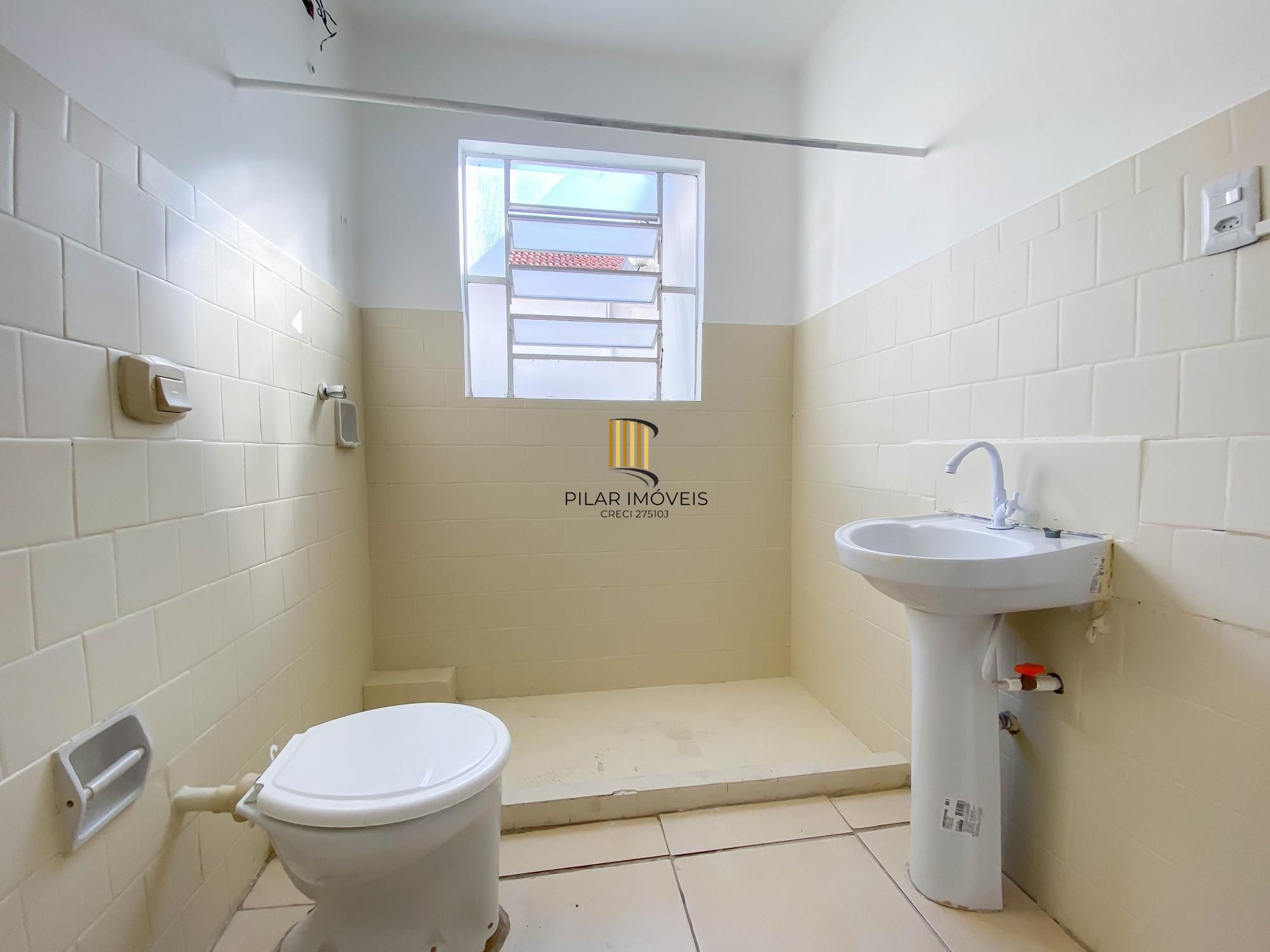 APARTAMENTO 2 DORMITÓRIOS - BAIRRO AZENHA