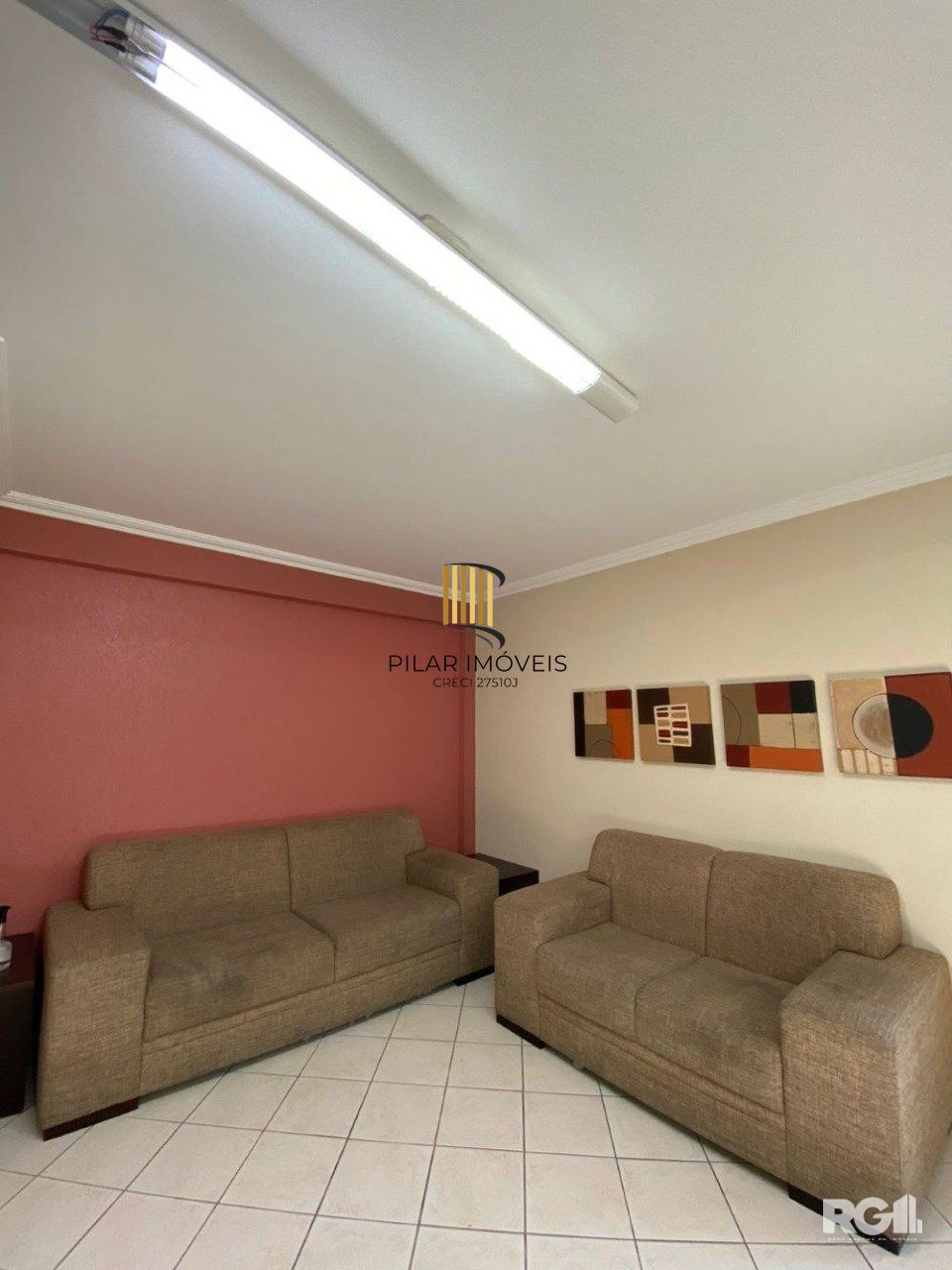 APARTAMENTO 2 DORMITÓRIOS COM VAGA DE GARAGEM COBERTA! CÓD.390235
