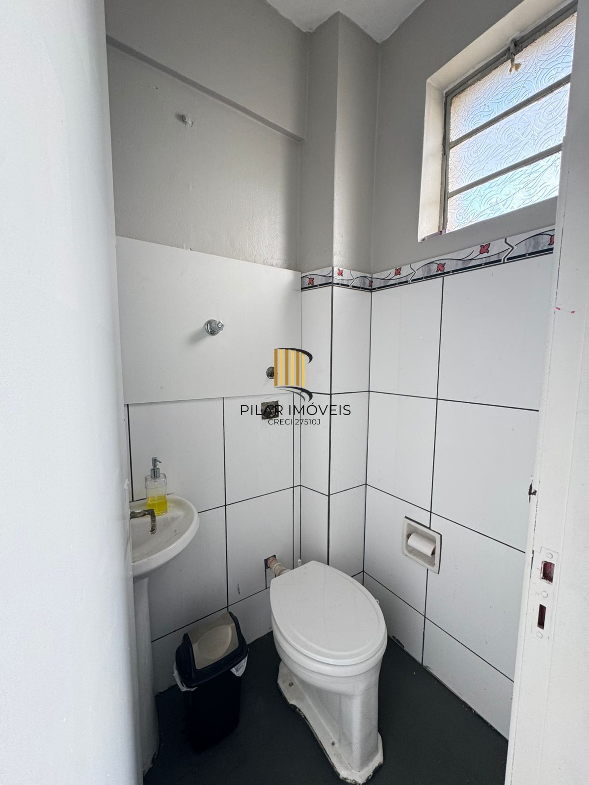 Consultório Vista para o Guaíba, 2 Ambientes e Banheiro - Galeria do Rosário
