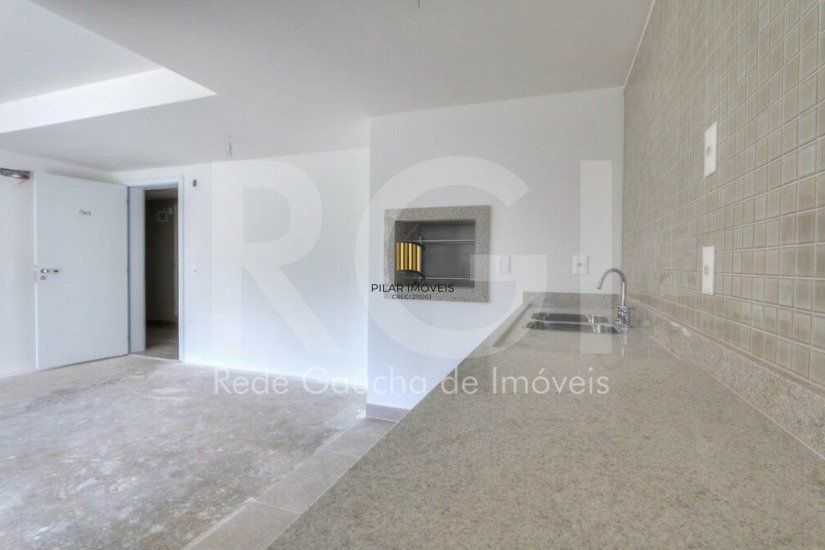 Apartamento para Venda - 100.09m², 3 dormitórios, sendo 3 suites, 2 vagas - Meni