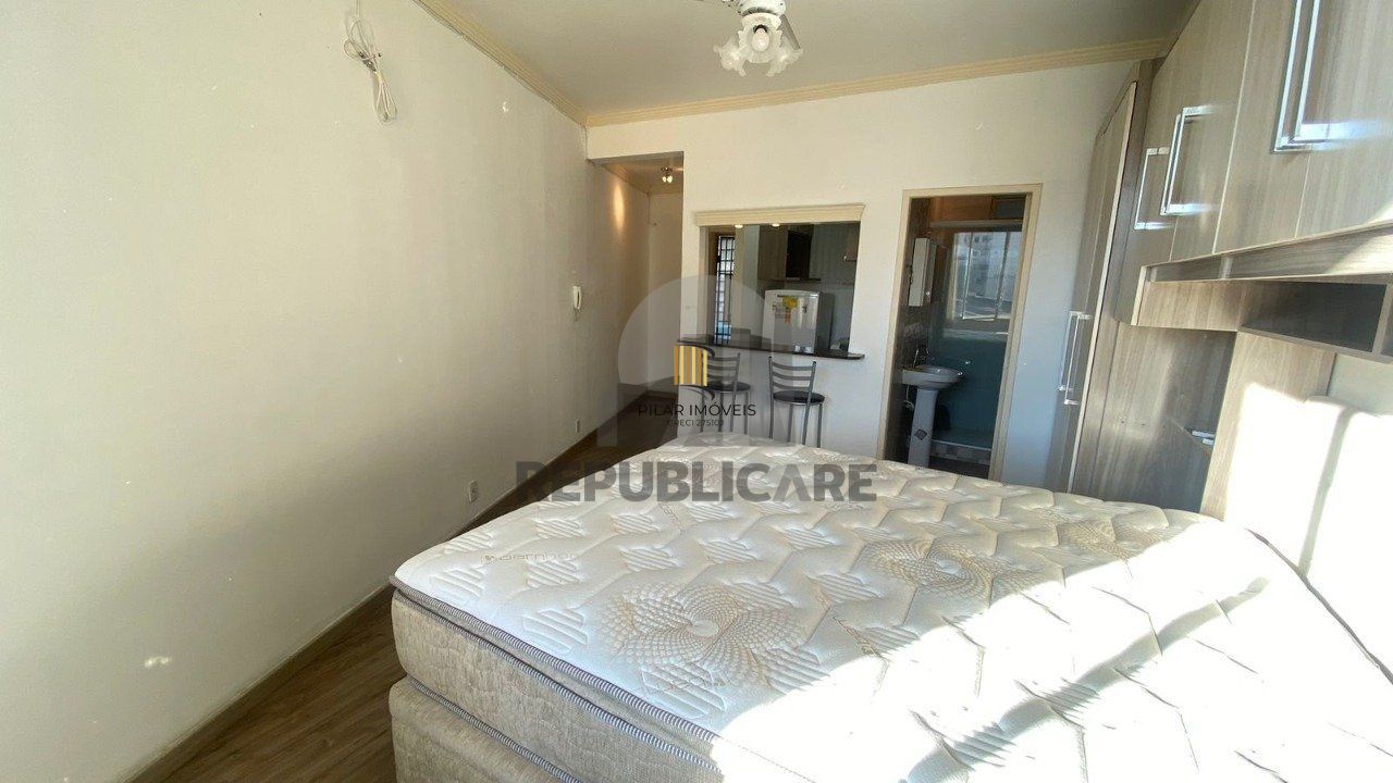Ótimo Apartamento JK MOBILIADO.