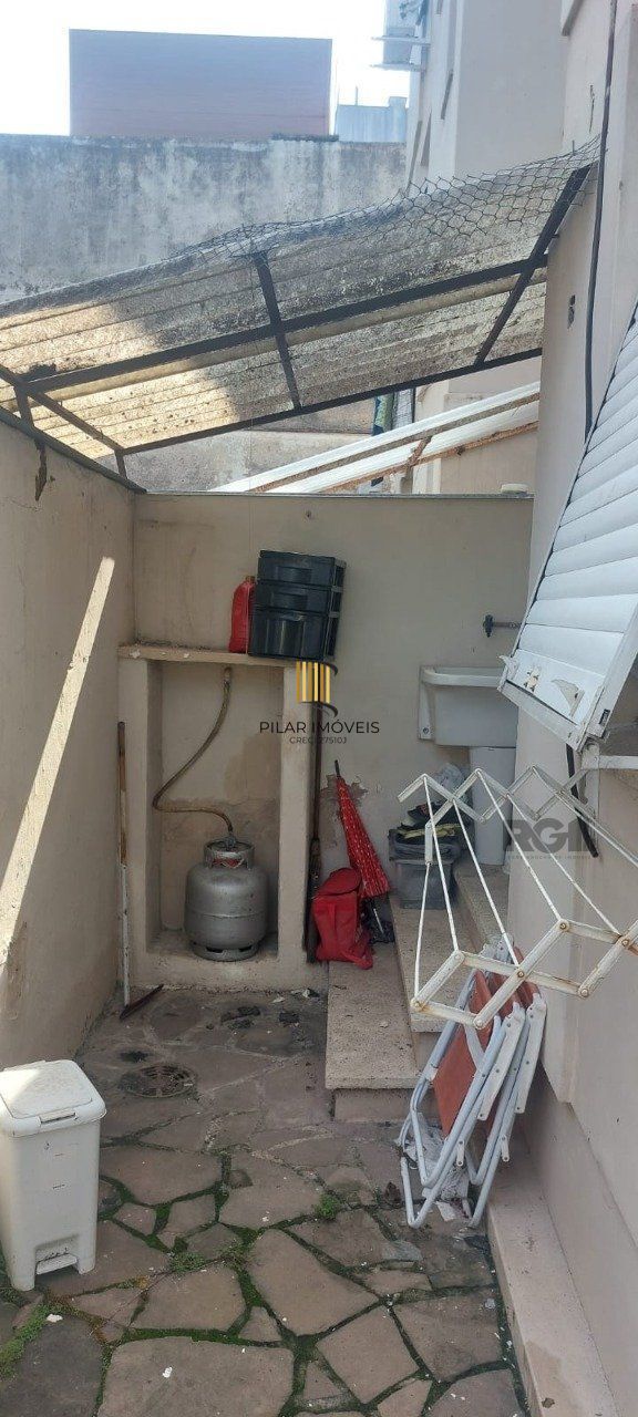 Apartamento 1 dormitórios à venda Floresta Porto Alegre/RS