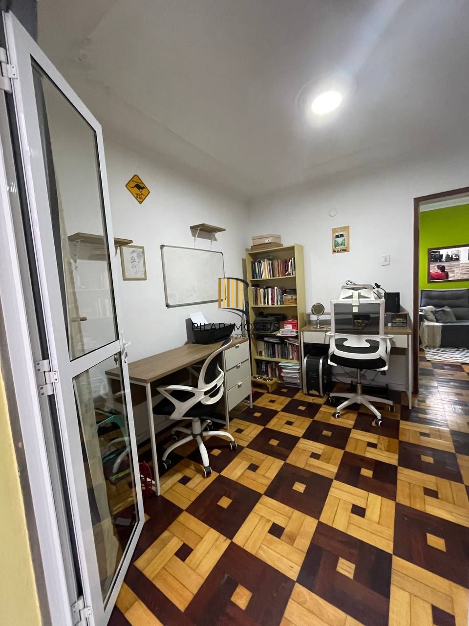 Apartamento 02 dormitórios Centro.