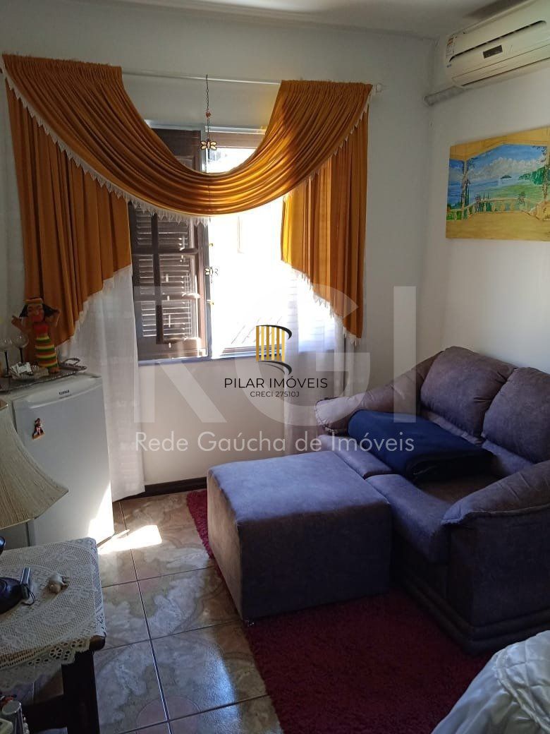 Casa para Venda - 750m², 6 dormitórios, sendo 3 suites, 4 vagas - Partenon