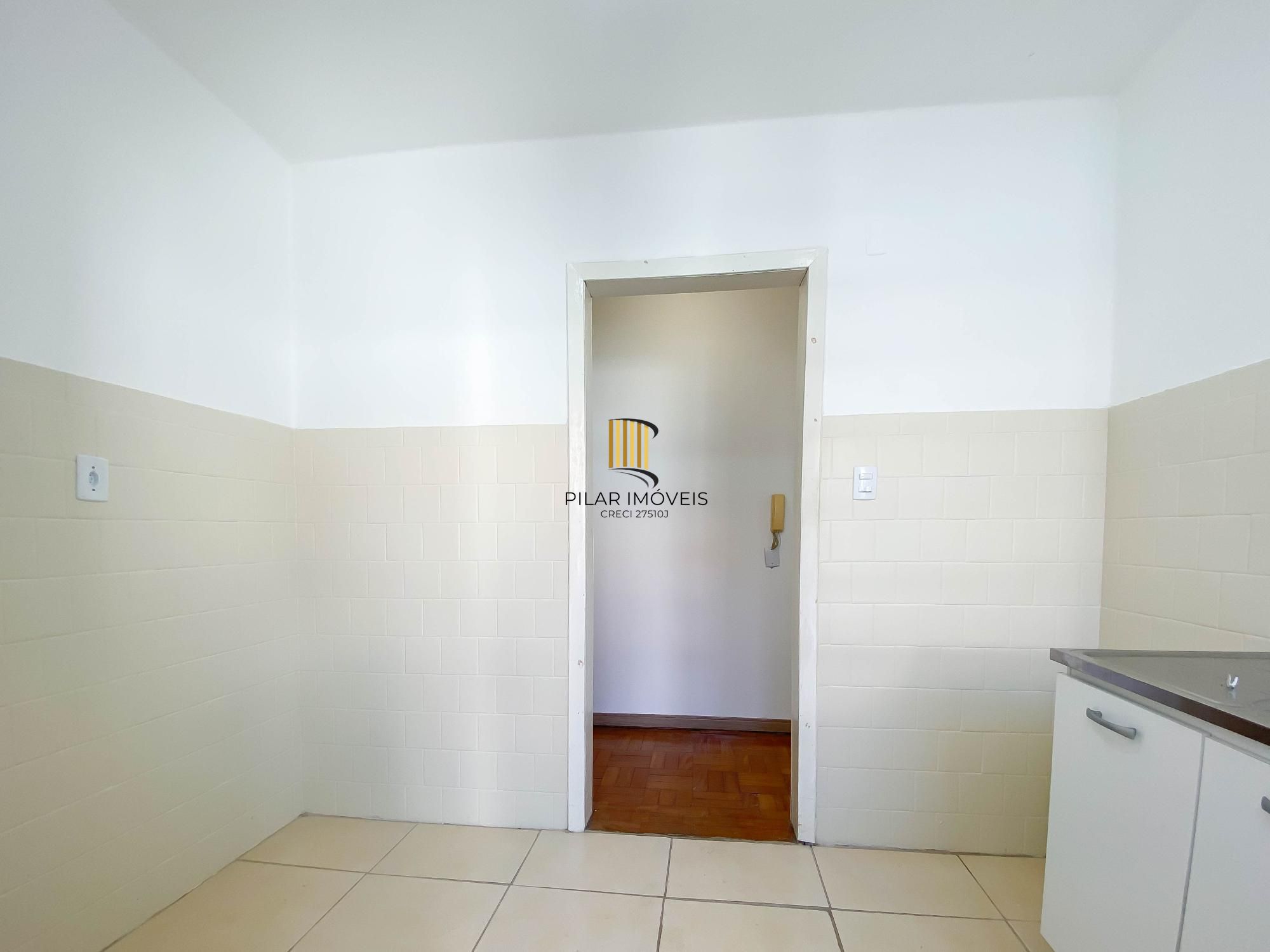 APARTAMENTO 2 DORMITÓRIOS - BAIRRO AZENHA