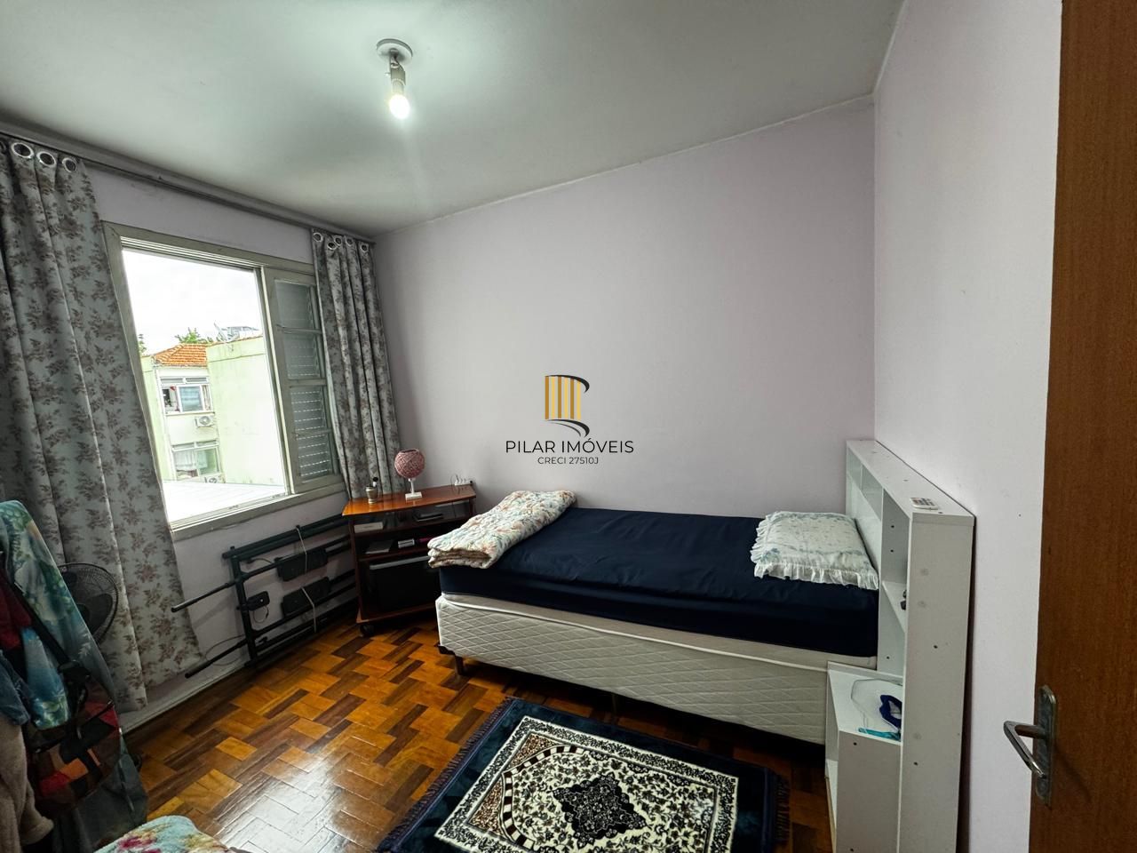 Apartamento amplo de 2 dormitórios na Cidade Baixa - Porto Alegre