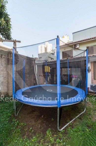 Casa 3 dormitórios à venda Menino Deus Porto Alegre/RS