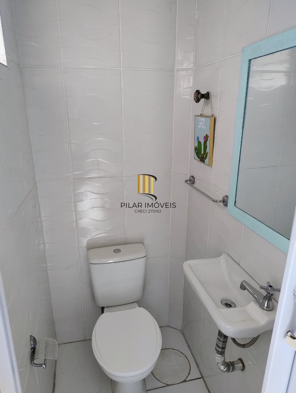 Ótimo apartamento desocupado de frente para a Redenção- Cidade Baixa