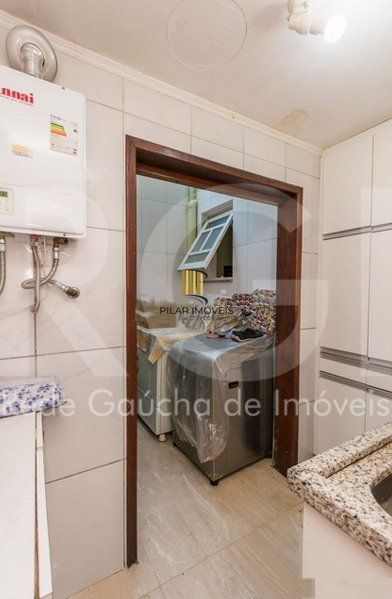 Casa 3 dormitórios à venda Menino Deus Porto Alegre/RS