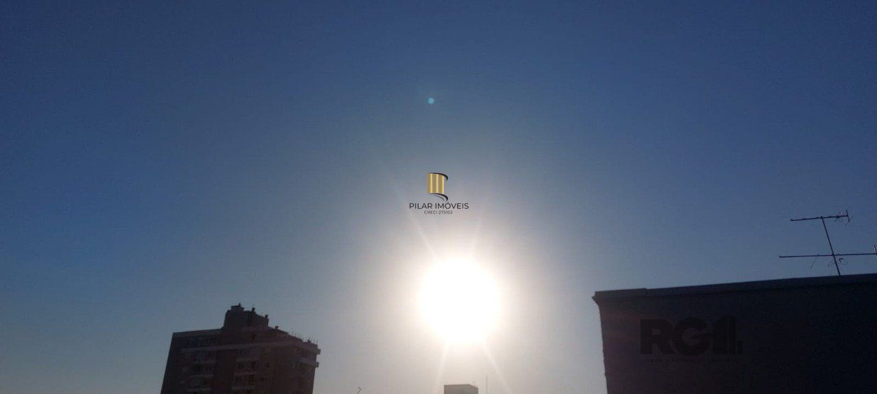 Cobertura à venda  2 quartos, suite e 2 vagas de garagem bairro Santana, Porto A