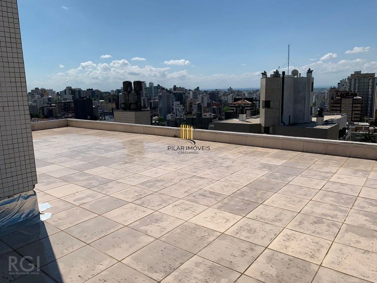 Cobertura para Venda - 310m², 3 dormitórios, sendo 1 suites, 4 vagas - Rio Branc - Pilar Imóveis