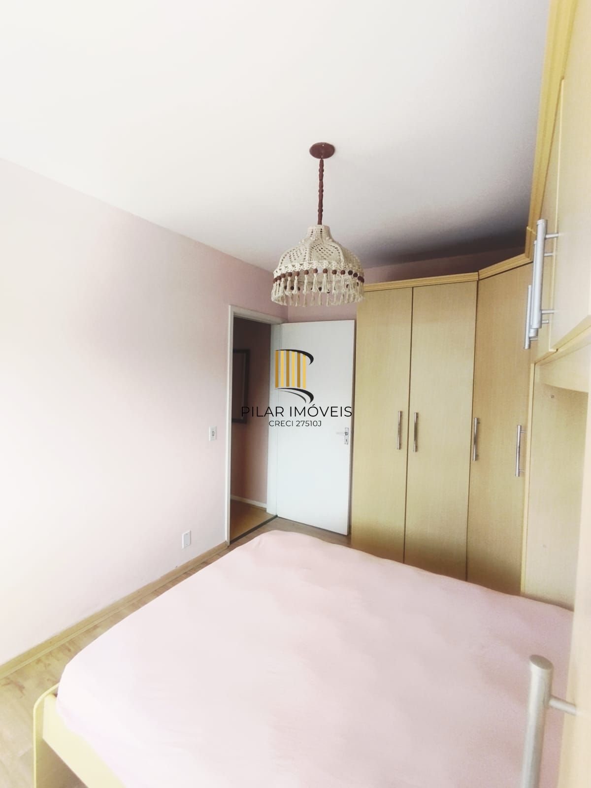 Apartamento 1 Dormitório na João Pessoa – Amplo, Ensolarado e com Área de Serviço Separada