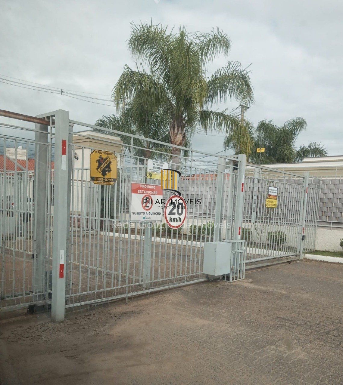 Casa em Condomínio 2 dormitórios à venda Restinga Porto Alegre/RS