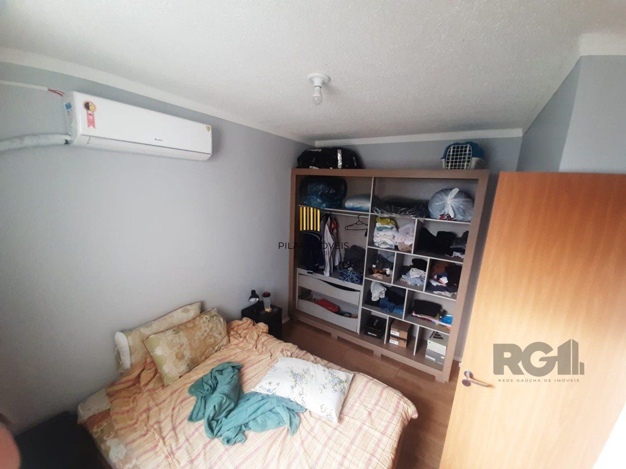 Apartamento 1 dormitório 5 andar de fundos, garagem  no bairro: Leopoldina - P