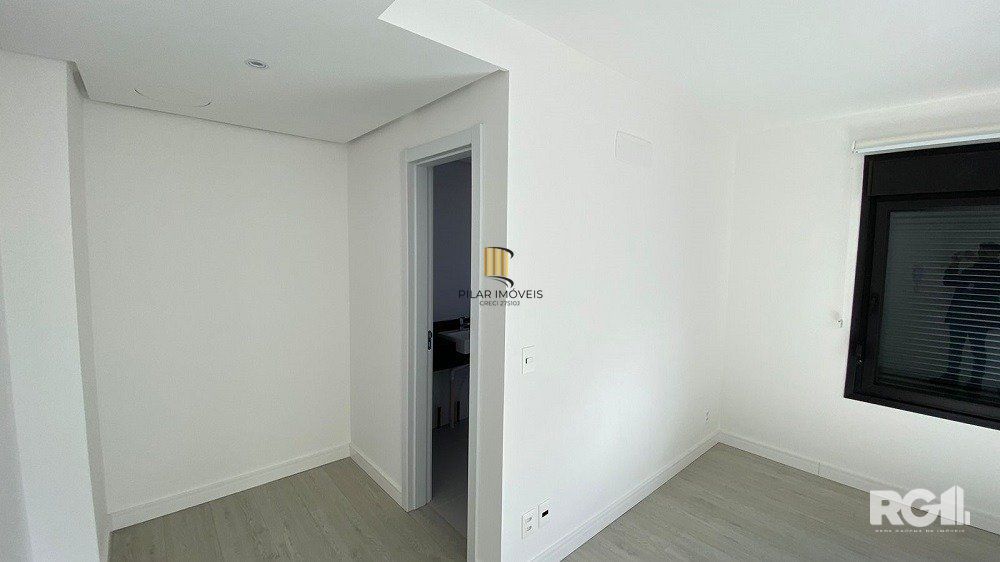 APARTAMENTO 1 DORMITÓRIO A VENDA  DUPLEX, COM 2 VAGAS