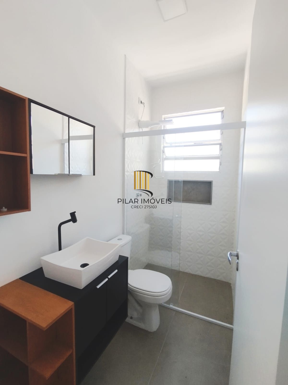 🏡 Apartamento 1 Dormitório Reformado na José do Patrocínio – Pronto para Morar!