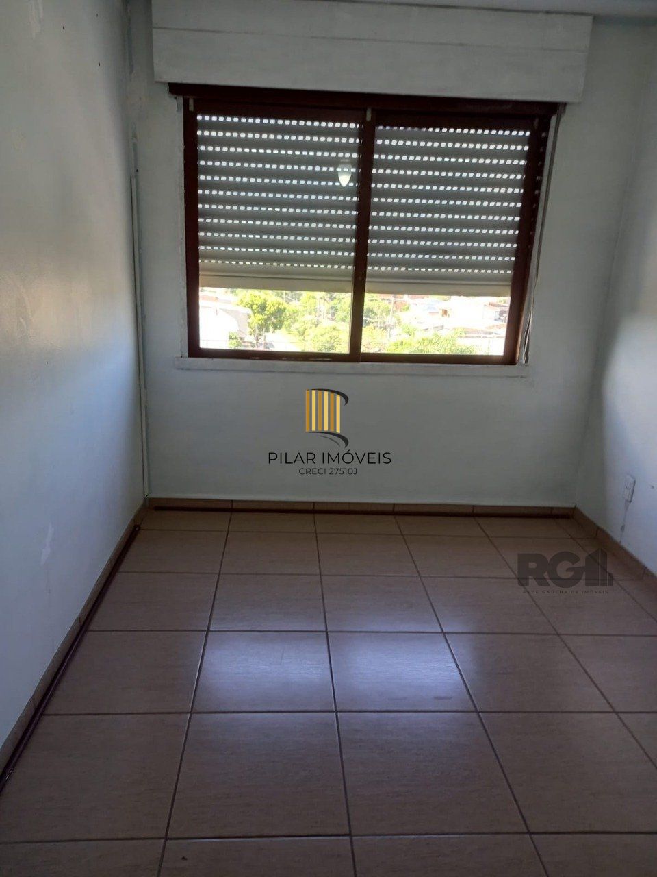 Apartamento 2 dormitórios, Frente, 60m² , bairro Rubem Berta- PortoAlegre