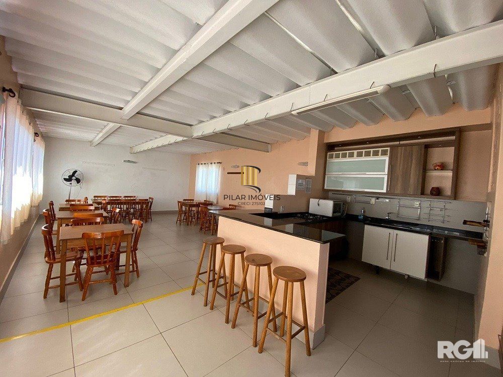Apartamento à venda em Porto Alegre - 3 quartos - Santana
