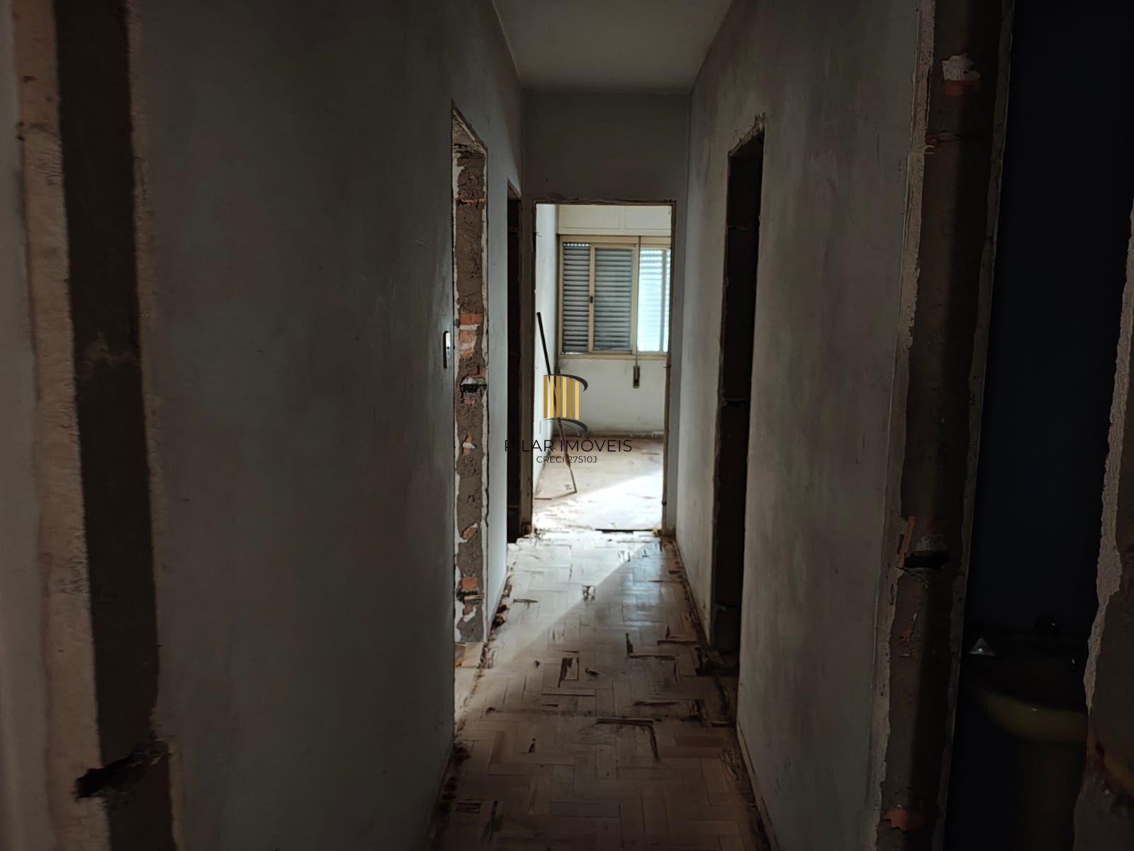 Apartamento 3 dormtórios de frente  bairro Bom Fim- Porto Alegre